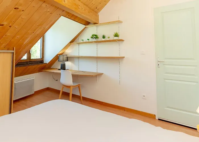 Chez Roger Holiday home Chanaz